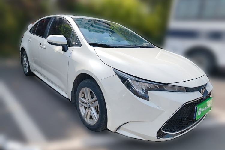Used Toyota Levin 2019 185T CVT Luxury Edition China VI Standard Front Right 45 Deg
