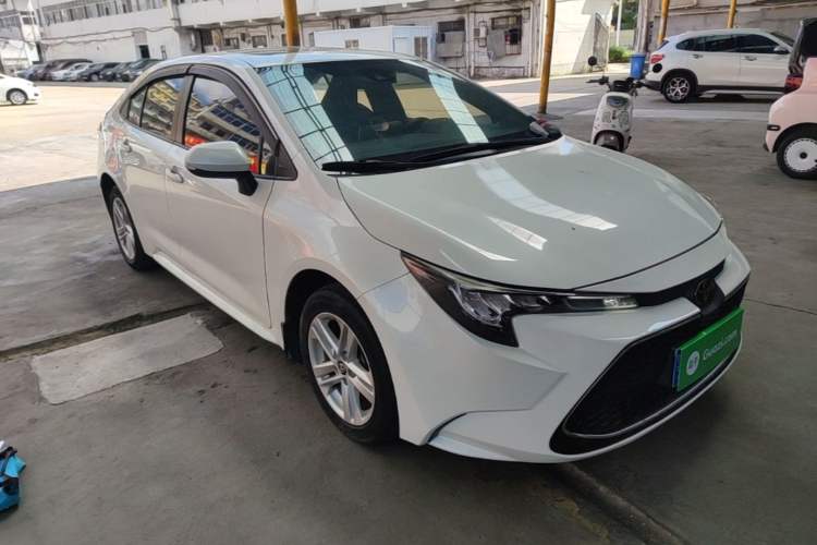 Used Toyota Levin 2019 185T CVT Luxury Edition China V Standard Front Right 45 Deg