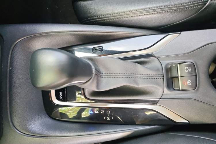 Used Toyota Levin 2019 185T CVT Sport Edition China VI Standard Gear Lever