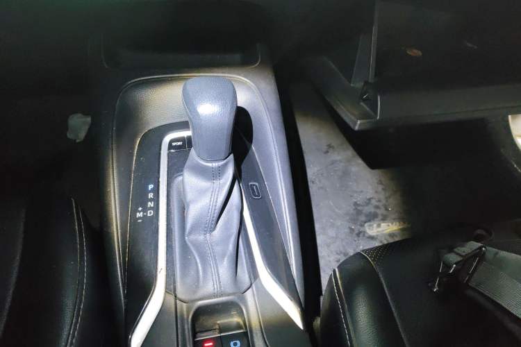 Used Toyota Levin 2019 185T CVT Luxury Edition China VI Standard Gear Lever