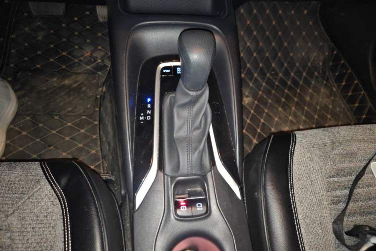 Used Toyota Levin 2019 185T CVT Entry-Level Version China VI Standard Gear Lever