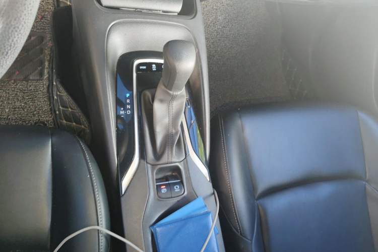 Used Toyota Levin 2019 185T CVT Luxury Edition China VI Standard Gear Lever