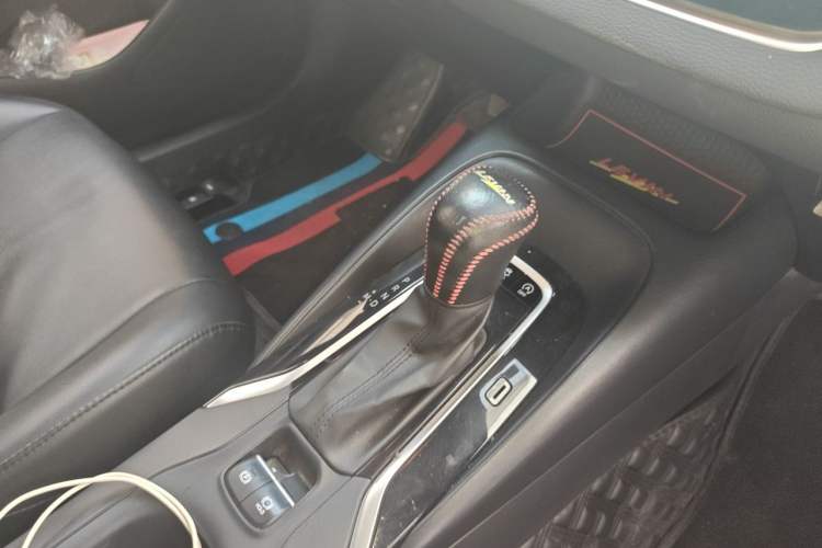 Used Toyota Levin 2019 185T CVT Luxury Edition China VI Standard Gear Lever