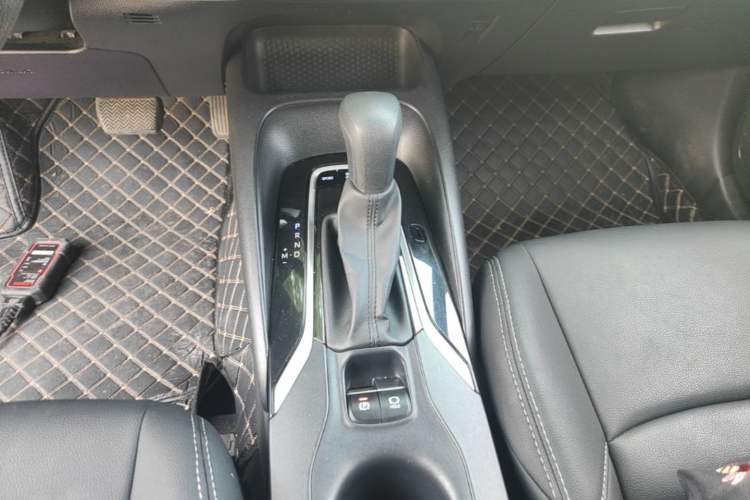 Used Toyota Levin 2019 185T CVT Luxury Edition China VI Standard Gear Lever
