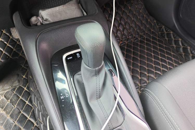 Used Toyota Levin 2019 185T CVT Luxury Edition China VI Standard Gear Lever