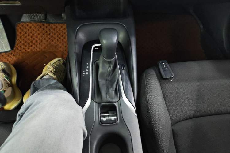 Used Toyota Levin 2019 185T CVT Luxury Edition China VI Standard Gear Lever