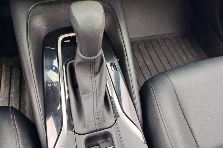 Used Toyota Levin 2019 185T CVT Sport Edition China VI Standard Gear Lever