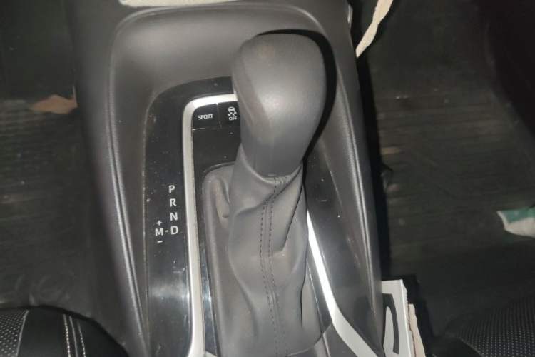 Used Toyota Levin 2019 185T CVT Luxury Edition China VI Standard Gear Lever