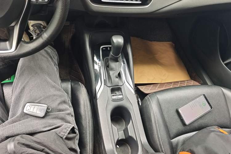 Used Toyota Levin 2019 185T CVT Luxury Edition China VI Standard Gear Lever