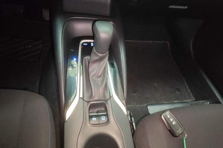 Used Toyota Levin 2019 185T CVT Sport Edition China VI Standard Gear Lever