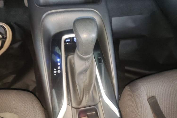 Used Toyota Levin 2019 185T CVT Luxury Edition China VI Standard Gear Lever