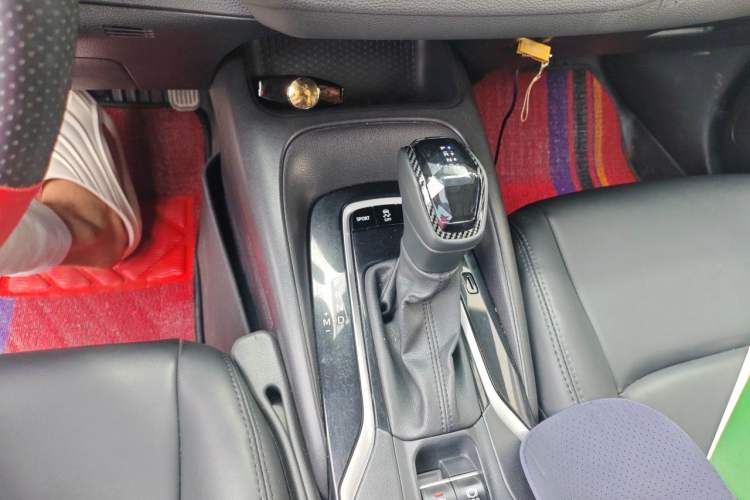 Used Toyota Levin 2019 185T CVT Sport Edition China VI Standard Gear Lever