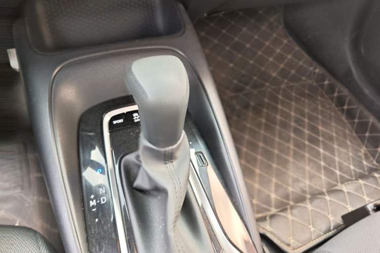 Used Toyota Levin 2019 185T CVT Luxury Edition China VI Standard Gear Lever
