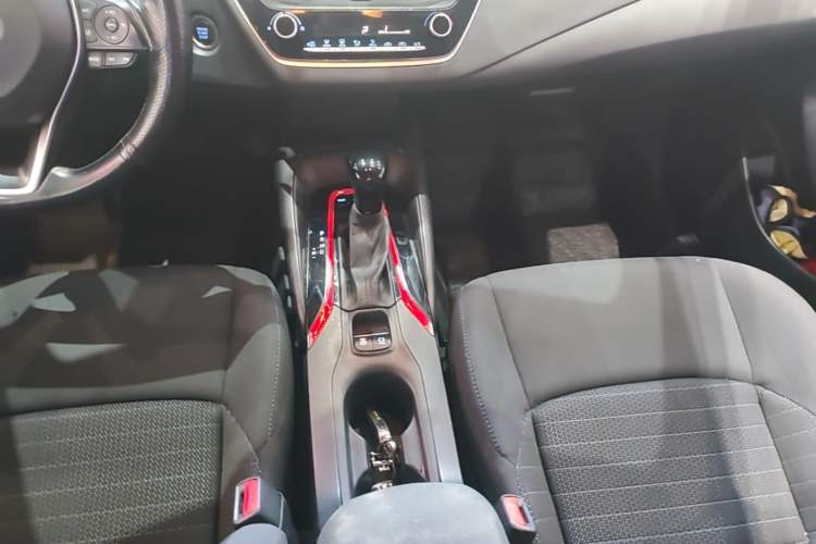 Used Toyota Levin 2019 185T CVT Sport Edition China VI Standard Gear Lever