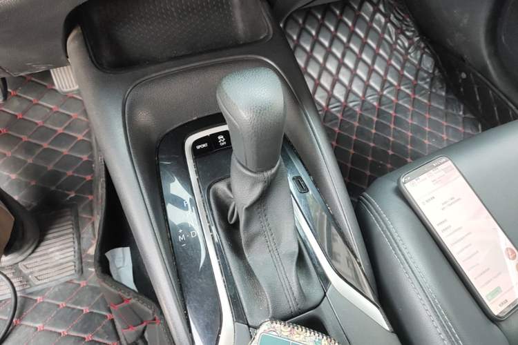 Used Toyota Levin 2019 185T CVT Luxury Edition China VI Standard Gear Lever