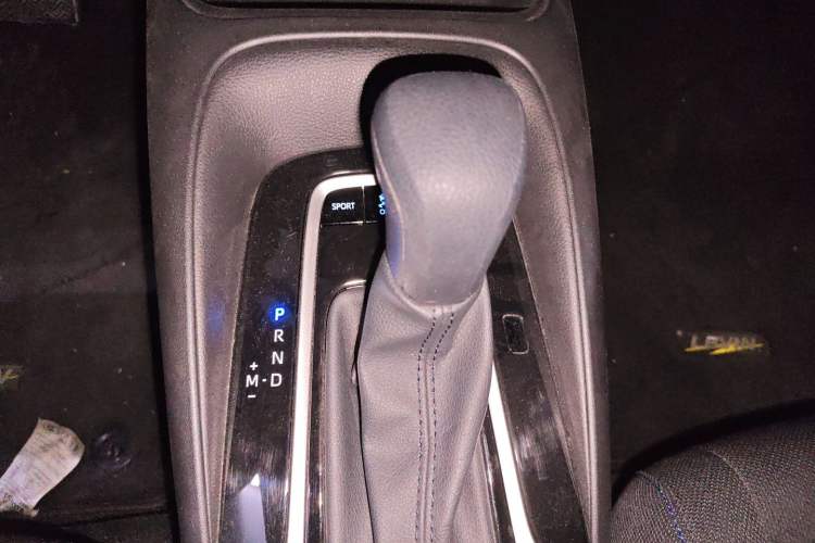 Used Toyota Levin 2019 185T CVT Sport Edition China VI Standard Gear Lever