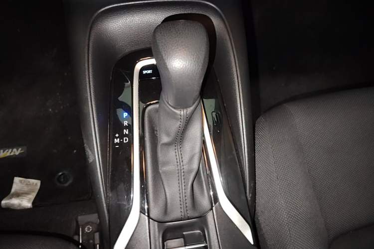 Used Toyota Levin 2019 185T CVT Luxury Edition China VI Standard Gear Lever