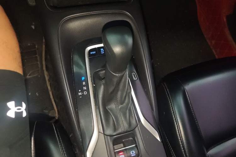 Used Toyota Levin 2019 185T CVT Luxury Edition China VI Standard Gear Lever