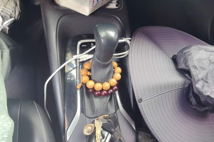 Used Toyota Levin 2019 185T CVT Luxury Edition China VI Standard Gear Lever