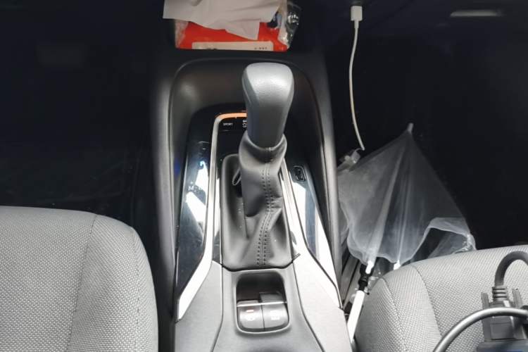 Used Toyota Levin 2019 185T CVT Luxury Edition China VI Standard Gear Lever
