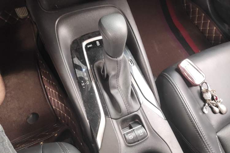 Used Toyota Levin 2019 185T CVT Luxury Edition China VI Standard Gear Lever