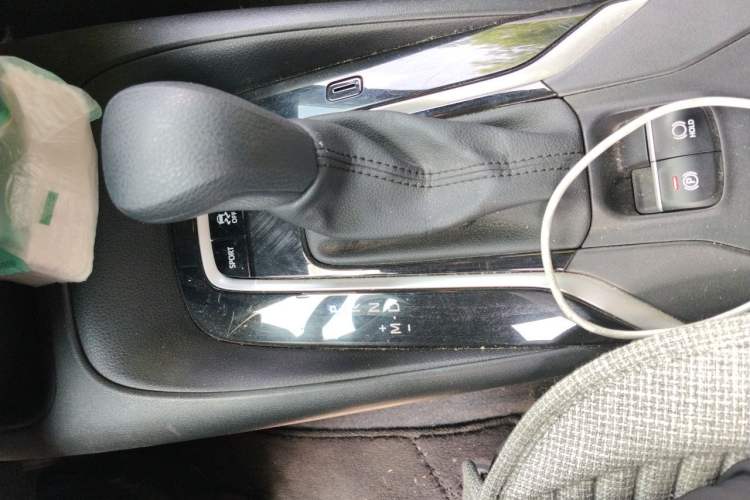 Used Toyota Levin 2019 185T CVT Luxury Edition China VI Standard Gear Lever