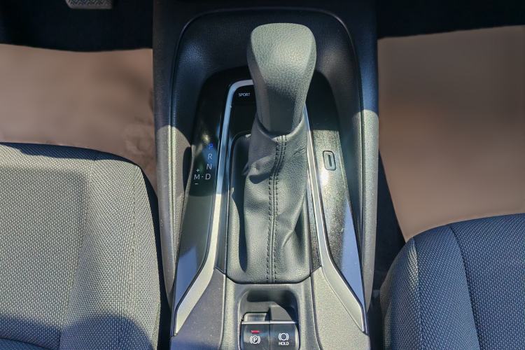 Used Toyota Levin 2019 185T CVT Entry-Level Version China VI Standard Gear Lever