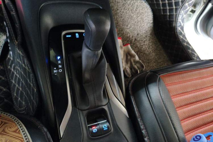 Used Toyota Levin 2019 185T CVT Luxury Edition China VI Standard Gear Lever