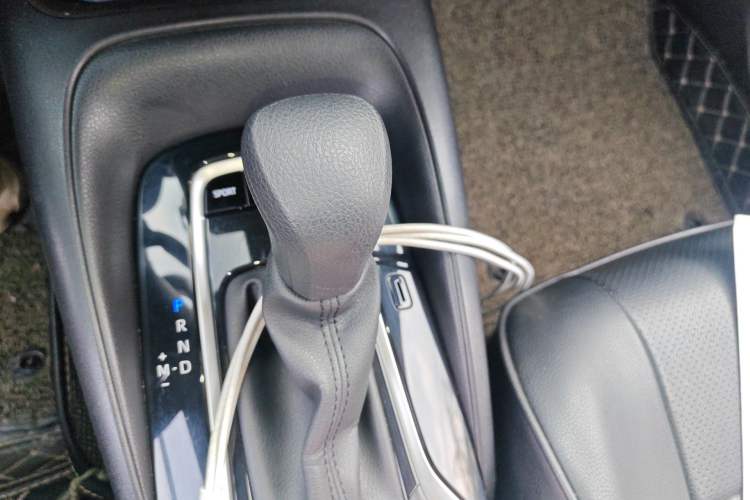 Used Toyota Levin 2019 185T CVT Luxury Edition China VI Standard Gear Lever
