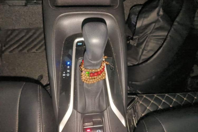 Used Toyota Levin 2019 185T CVT Luxury Edition China VI Standard Gear Lever