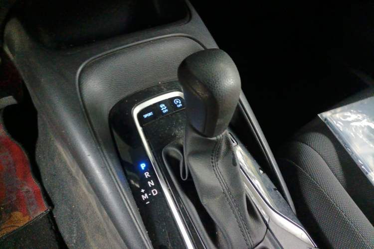 Used Toyota Levin 2019 185T CVT Luxury Edition China VI Standard Gear Lever