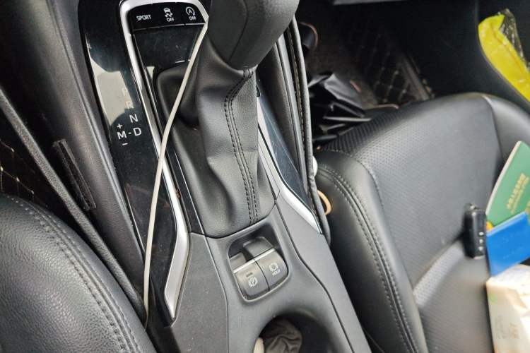 Used Toyota Levin 2019 185T CVT Luxury Edition China VI Standard Gear Lever