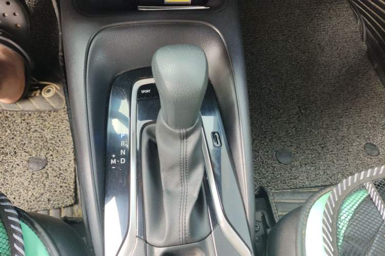 Used Toyota Levin 2019 185T CVT Luxury Edition China VI Standard Gear Lever