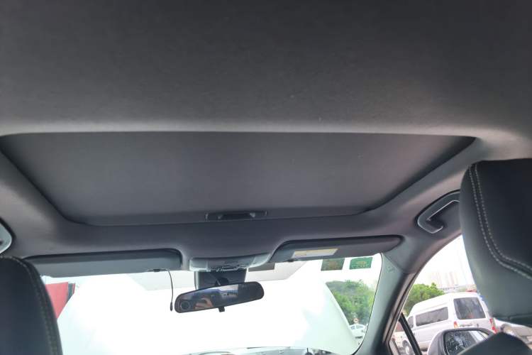 Used Toyota Levin 2019 185T CVT Luxury Edition China VI Standard Headliner