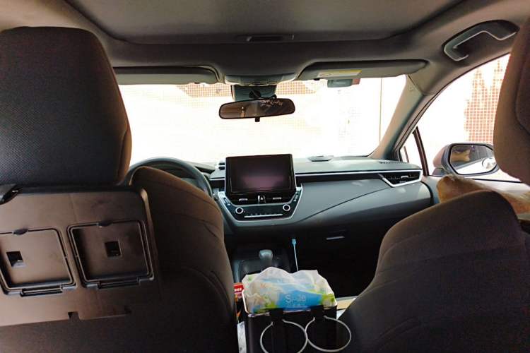 Used Toyota Levin 2019 185T CVT Luxury Edition China VI Standard Headliner