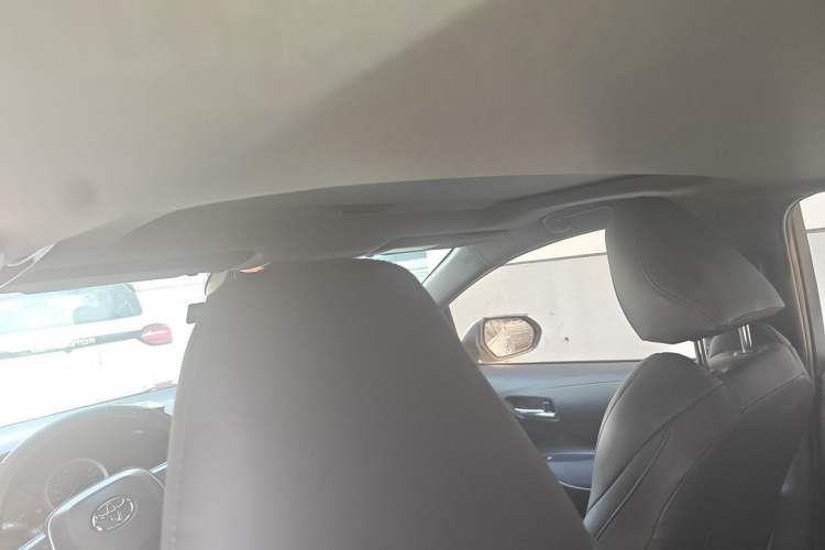 Used Toyota Levin 2019 185T CVT Luxury Edition China VI Standard Headliner