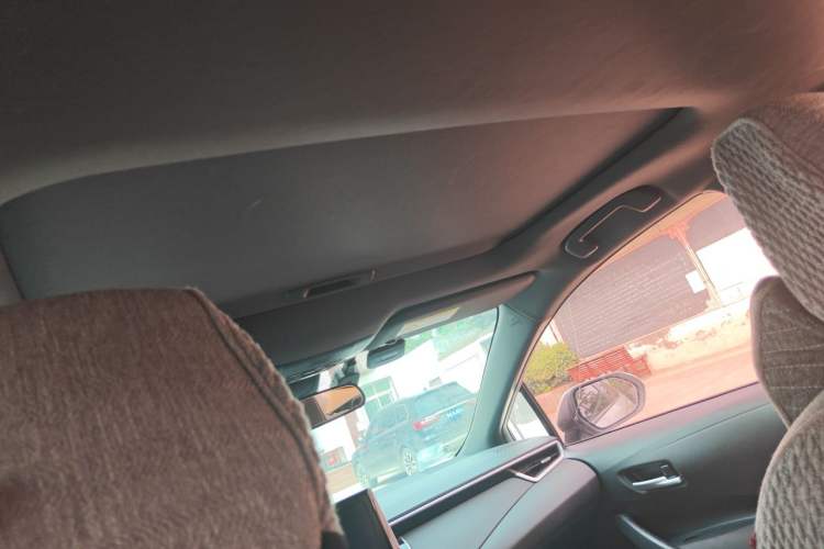 Used Toyota Levin 2019 185T CVT Luxury Edition China VI Standard Headliner