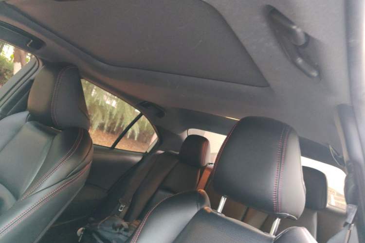Used Toyota Levin 2019 185T CVT Luxury Edition China VI Standard Headliner
