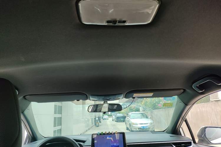 Used Toyota Levin 2019 185T CVT Entry-Level Version China VI Standard Headliner