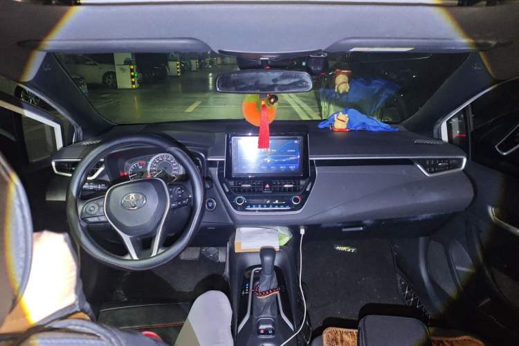Used Toyota Levin 2019 185T CVT Sport Edition China VI Standard Headliner