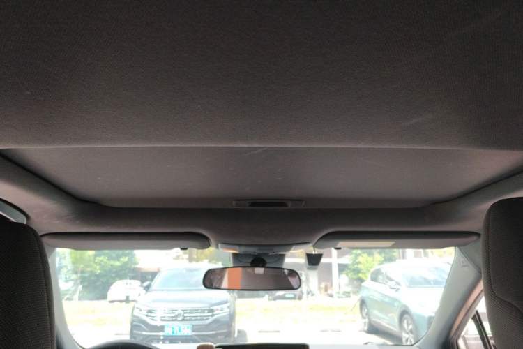 Used Toyota Levin 2019 185T CVT Luxury Edition China VI Standard Headliner