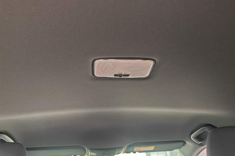 Used Toyota Levin 2019 185T CVT Entry-Level Version China VI Standard Headliner
