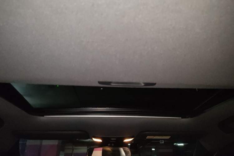 Used Toyota Levin 2019 185T CVT Luxury Edition China VI Standard Headliner