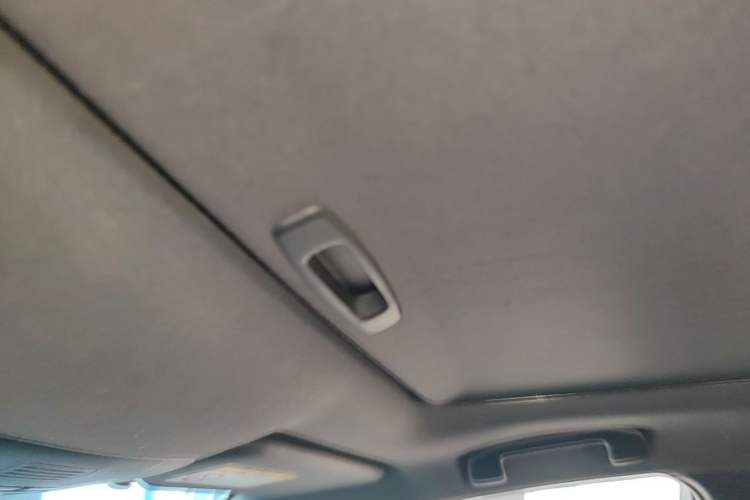 Used Toyota Levin 2019 185T CVT Luxury Edition China V Standard Headliner