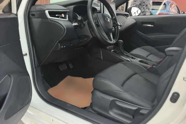 Used Toyota Levin 2019 185T CVT Luxury Edition China VI Standard Interior 1