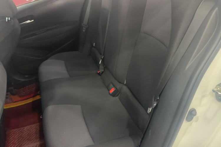 Used Toyota Levin 2019 185T CVT Luxury Edition China VI Standard Interior 1