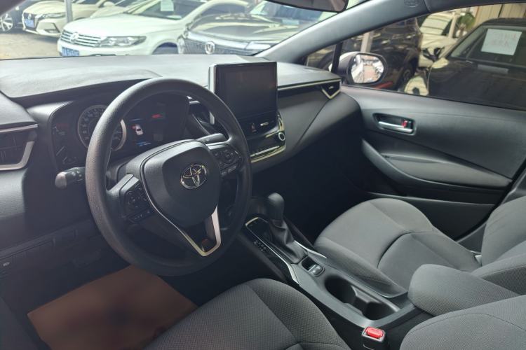 Used Toyota Levin 2019 185T CVT Luxury Edition China VI Standard Interior 1