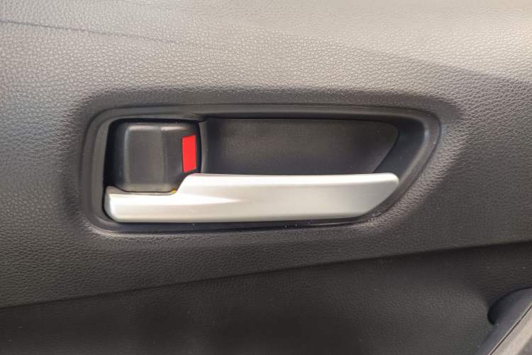 Used Toyota Levin 2019 185T CVT Sport Edition China V Standard Interior 10