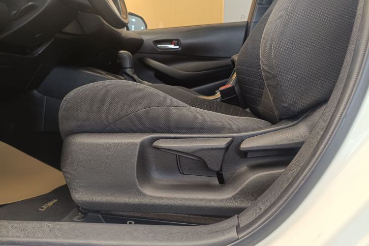 Used Toyota Levin 2019 185T CVT Sport Edition China V Standard Interior 11