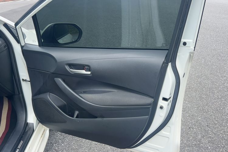 Used Toyota Levin 2019 185T CVT Luxury Edition China V Standard Interior 15